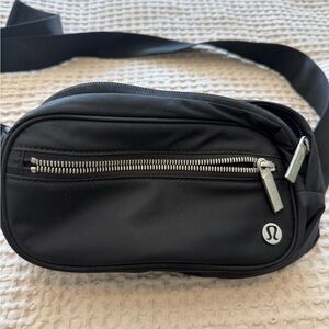 Lululemon Fanny pack cross body bag